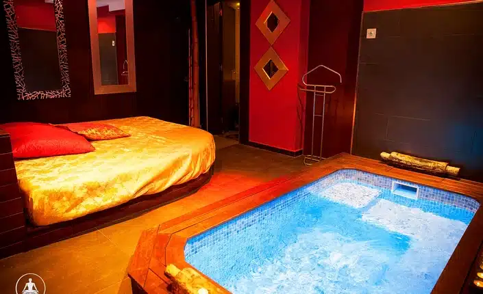 Oxyzen Barcelona adult venue interior for brothels guide
